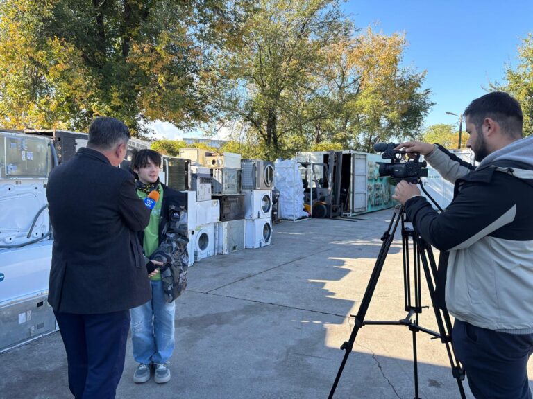 reciclare aparate electrice iasi colectare frigider televizor